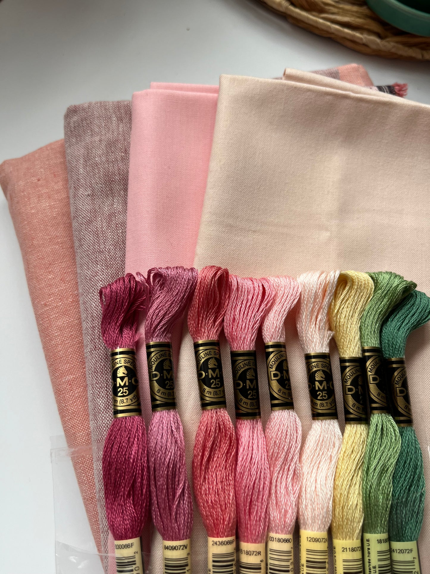 Cotton Fabric Squares | Pink Me! Precut Fabric | Essex Linen