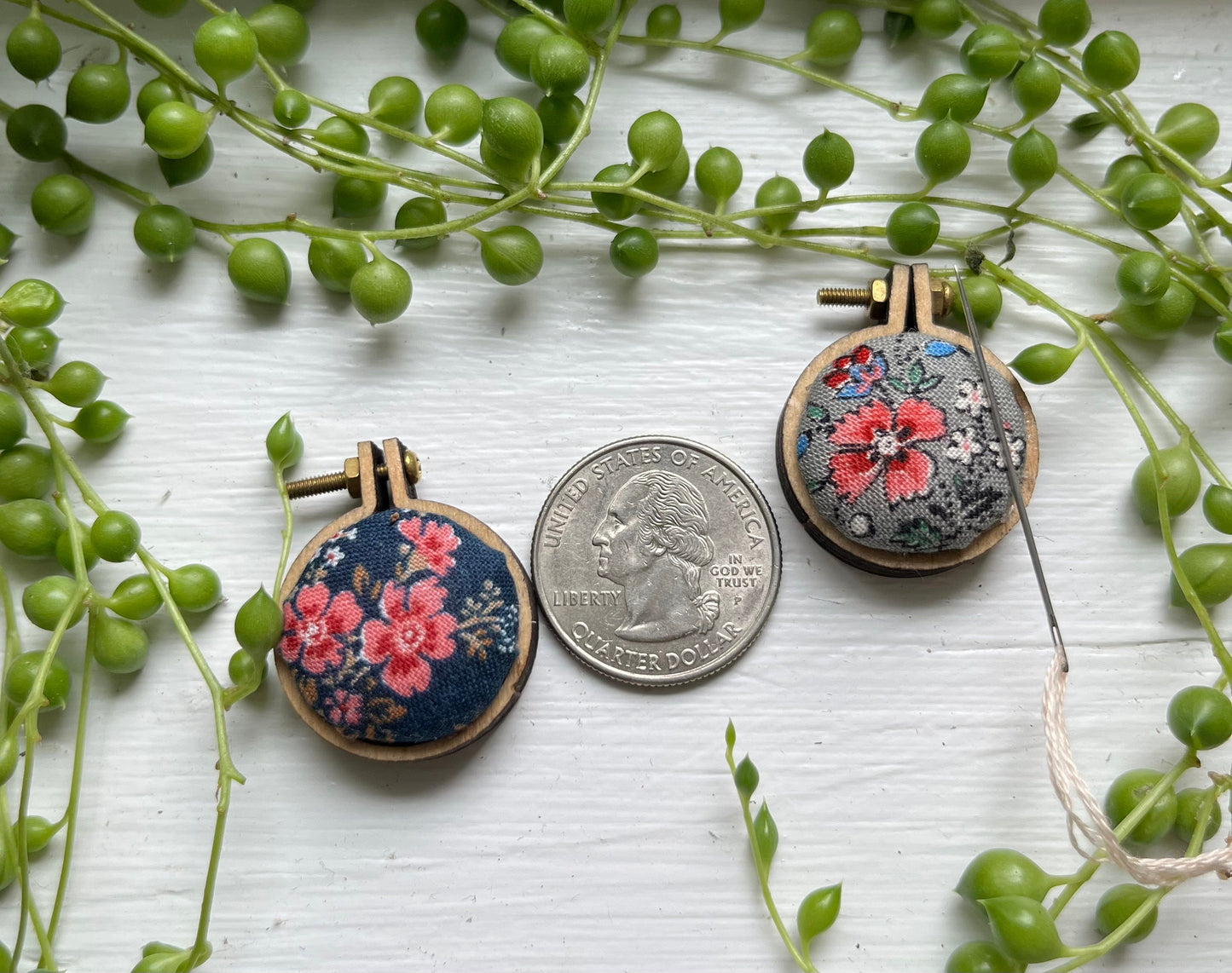 Needle Minder