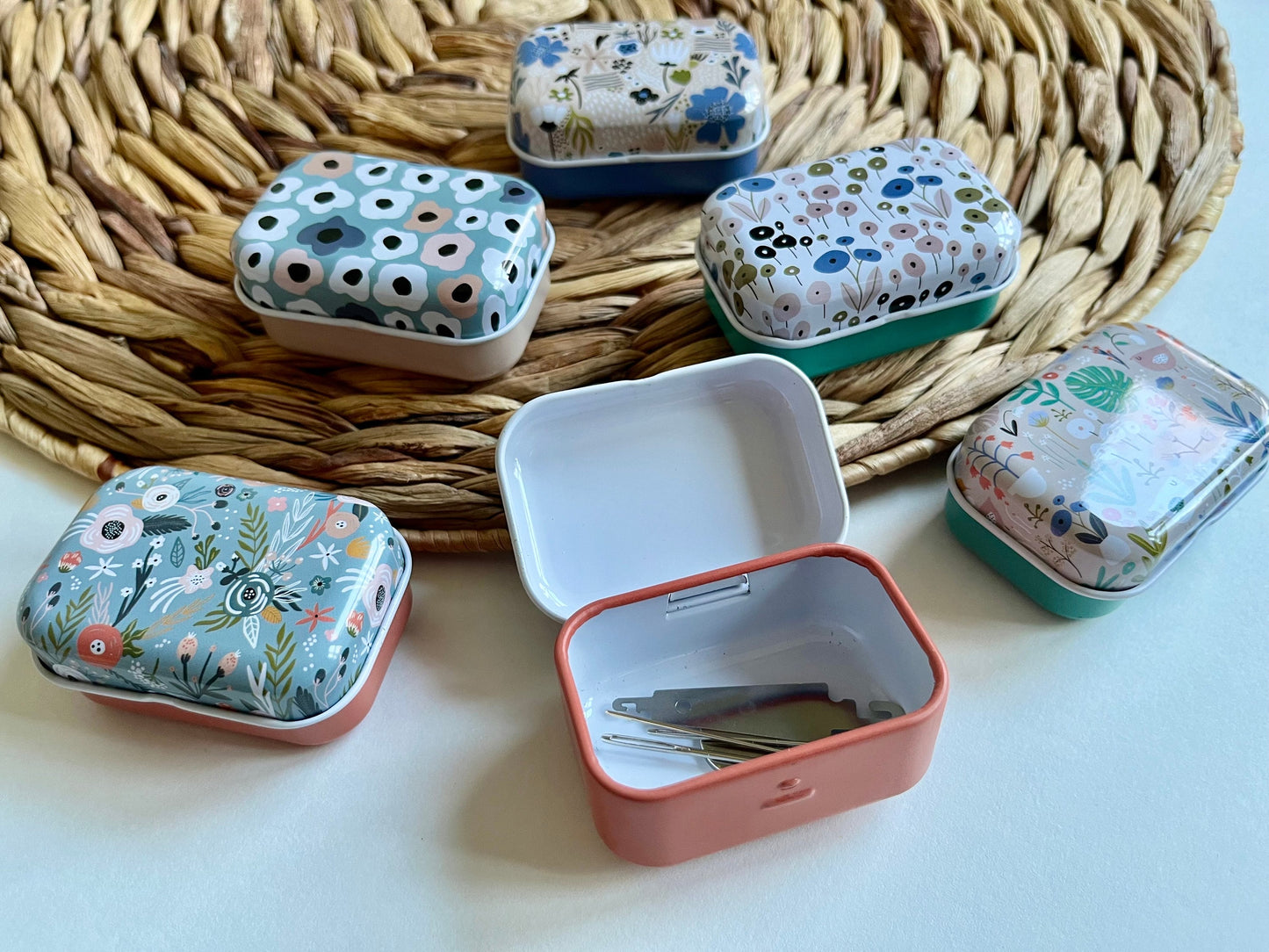 Embroidery Needle Tin | Sewing Notions Box | Needle Storage