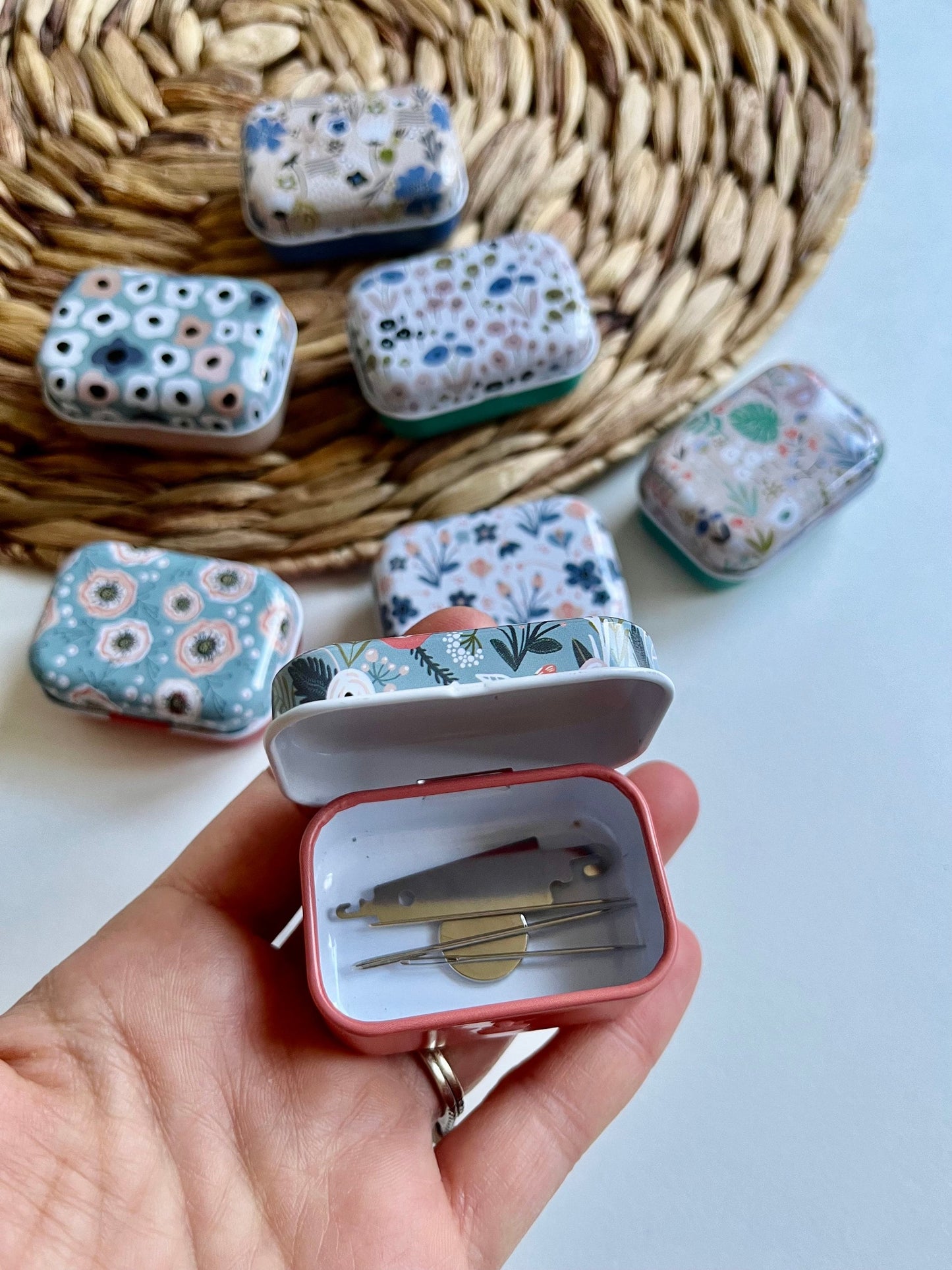 Embroidery Needle Tin | Sewing Notions Box | Needle Storage