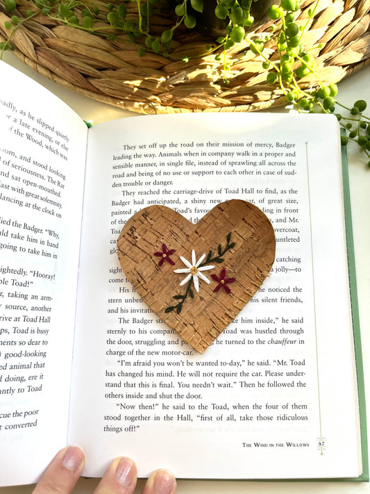 Heart Corner Bookmark | Cork Bookmark